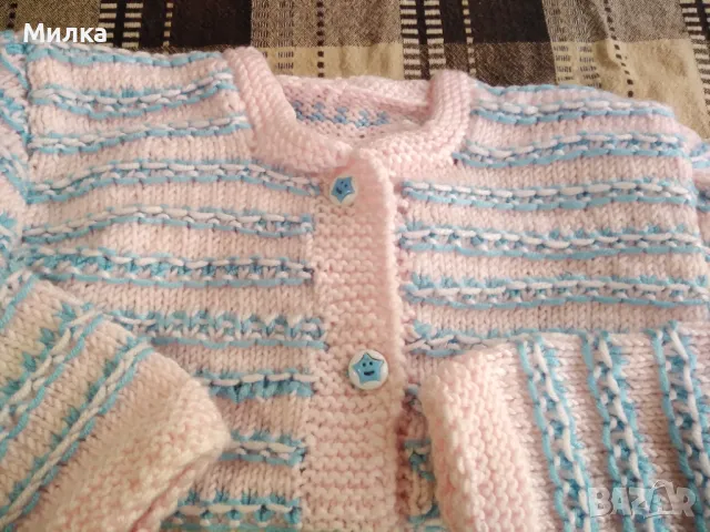 Ръчно плетена жилетка за дете , снимка 2 - Детски пуловери и жилетки - 49942421