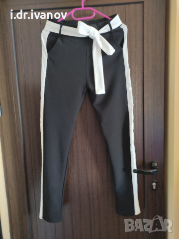 страхотен дълъг спортен еластичен панталон с бял кант и бяло коланче, снимка 1 - Панталони - 44924684