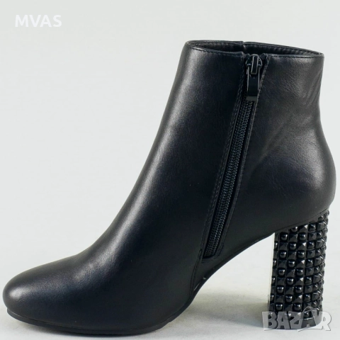 Нови - 35% дамски черни боти на релефен ток 38 размер, снимка 2 - Дамски боти - 30533609