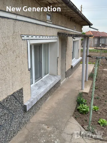 Собственик Продава Къща с 290кв.м.ЗП -9 стаи,двор 1040кв.м- с.Чернолик, снимка 6 - Къщи - 49018168