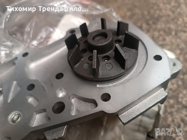 Нова водна помпа за меган 1.6 бензин DOLZ R216, снимка 7 - Части - 50002243