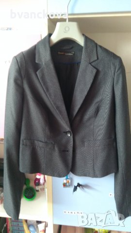 Сиво черно сако на точки размер 36