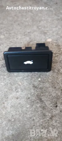 Копче Ел. багажник Audi A8 D3 - 3D0 959 831 D 20H, снимка 1