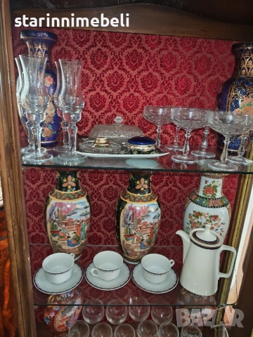 Антикварна дървена витрина , снимка 9 - Секции и витрини - 52359869