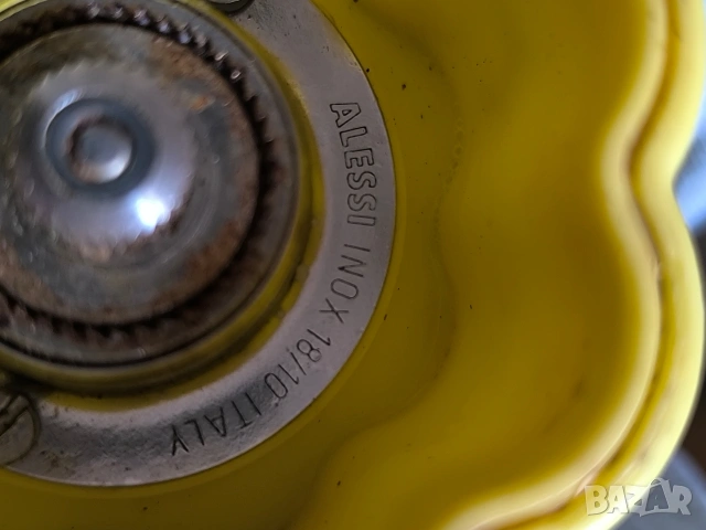 дизайнерска мелничка черен пипер Alessi italy 1998 Alessandro mendini, снимка 5 - Аксесоари за кухня - 53476002