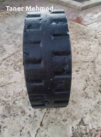 ГУМА - БАНДАЖНА (ПЛЪТНА) С ДЖАНТА ЗА МОТОКАР, снимка 15 - Гуми и джанти - 43575184