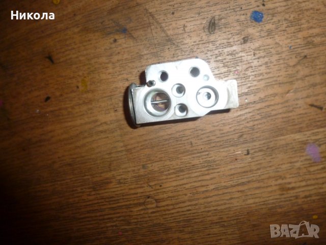 TRW-клапан за климатик Голф 5,Пасат 6 1КО 820 679, снимка 3 - Части - 39942388