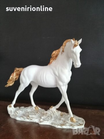Статуетка кон, снимка 5 - Статуетки - 37296897