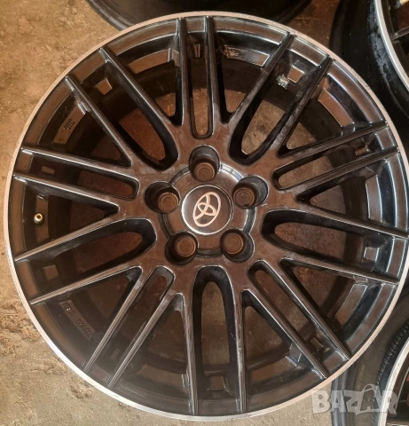 Джанти с датчици за Toyota, 17', снимка 2 - Гуми и джанти - 52928839
