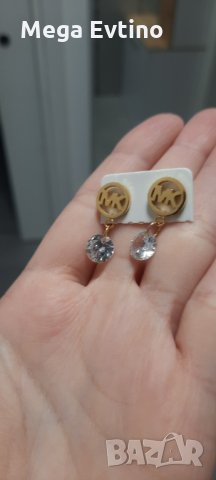 Стоманени обици Michael Kors MK с кристали , снимка 4 - Обеци - 34607381