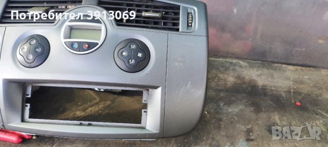 Продавам оригинален панел с въздуховоди за Рено Сценик 2005г , снимка 3 - Аксесоари и консумативи - 52060803