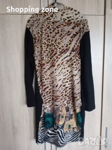 Спортно елегантна рокля/туника с качулка