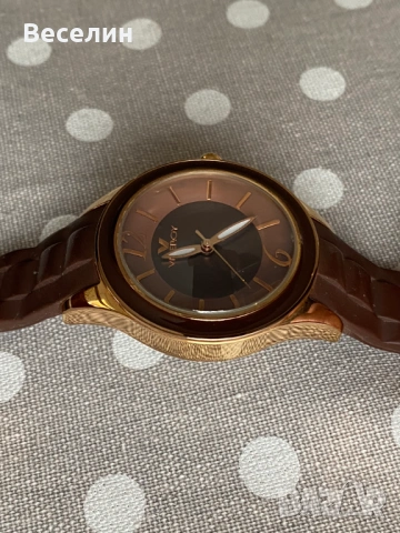 Оригинални часовници Swatch Metallic Dune, Viceroy и Ice Watch: Ice Forever – Purple и Yellow, снимка 13 - Дамски - 53385098