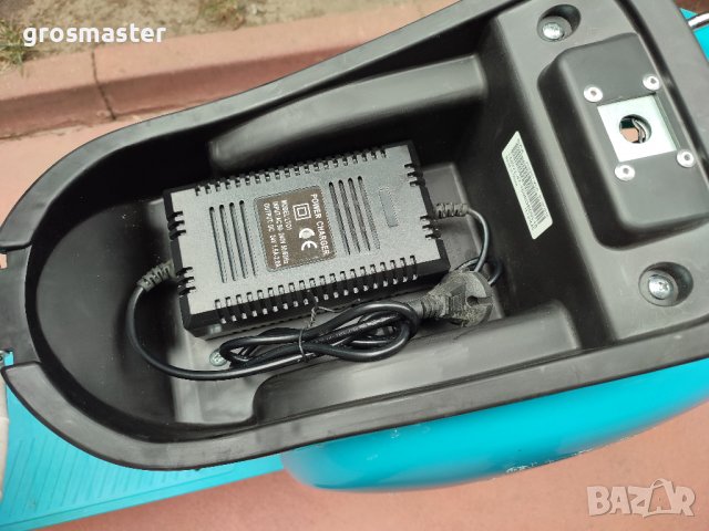 НОВО! Детски електрически скутер тип Vespa, снимка 12 - Други - 38223179