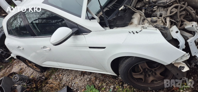 Рено Меган 2017г., снимка 3 - Автомобили и джипове - 52793782