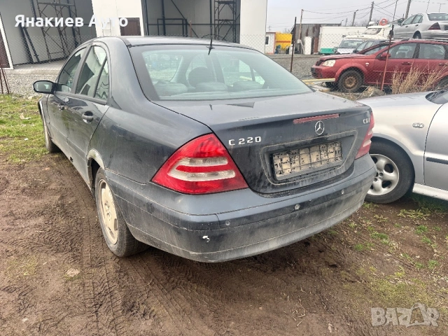 Mercedes C200 cdi на части, снимка 4 - Автомобили и джипове - 53244699