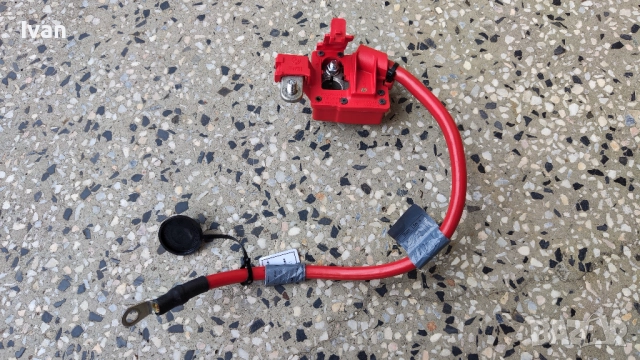 Плюсов кабел (клема) за акумулатор за БМВ Е9Х