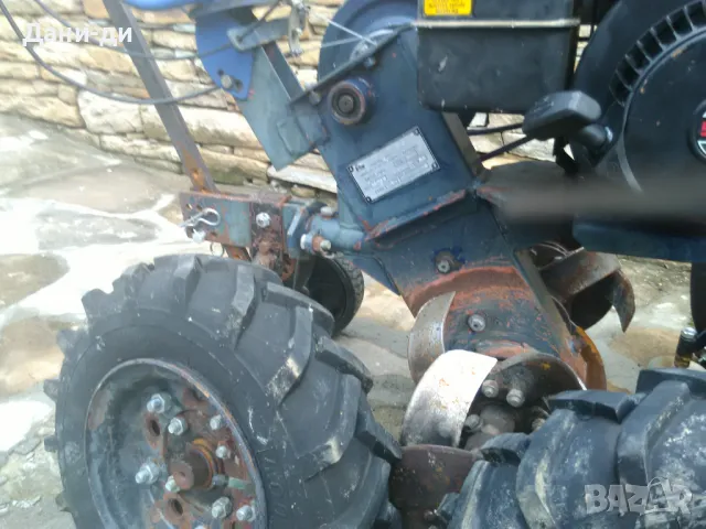 Видимо запазена мотофреза Болгар МБ5- с гребло, дъска , снимка 6 - Градинска техника - 48966923