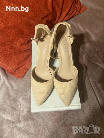 красиви обувки