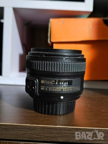 Обективи за Nikon – 55-200, 50mm 1.8G и 85mm, снимка 9 - Обективи и филтри - 52670176