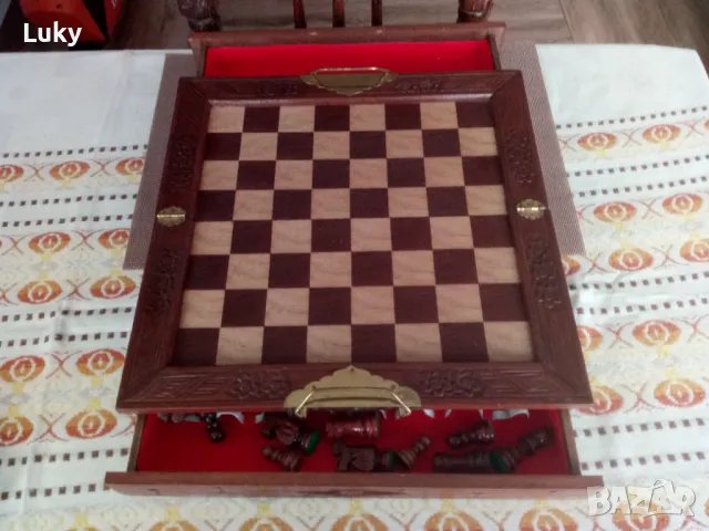 Старинен,колекционерски шах.