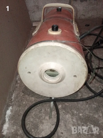 Прахосмукачка Чайка 3, снимка 3 - Прахосмукачки - 51396484