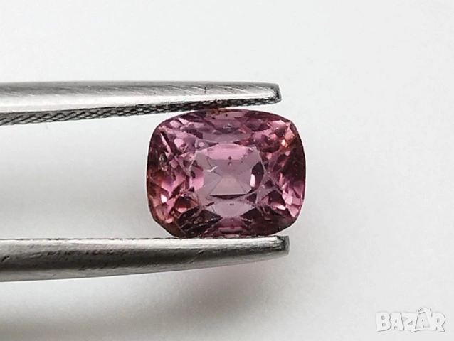 Шпинел с интензивен оранжево розов цвят и произход Бирма 1.09кт.! Нов!, снимка 9 - Други - 50499224