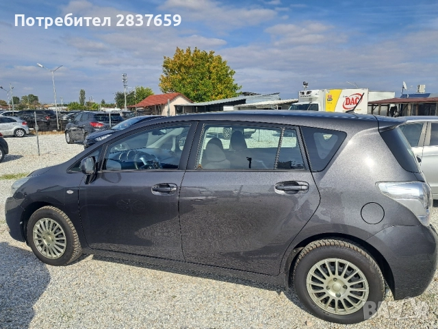 Тойота Версо 1.8 бензин-7 места-Панорама, снимка 3 - Автомобили и джипове - 52046538