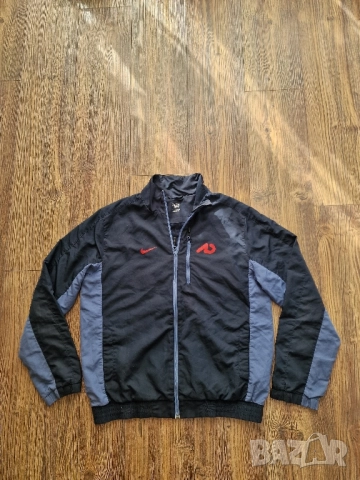 Страхотно мъжко яке горнище NIKE размер М, снимка 2 - Спортни дрехи, екипи - 52270495