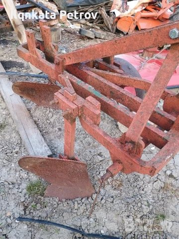 Плуг за малък трактор , снимка 5 - Селскостопанска техника - 50732750