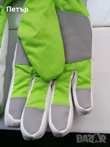 Продавам нови дамски четирислойни водоустойчиви яркозелени ръкавици Rossignol , снимка 3 - Ръкавици - 44080848