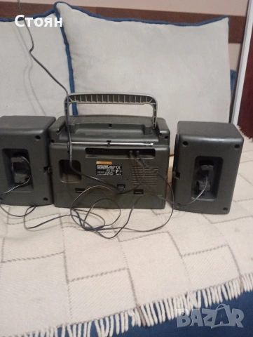 радиокасетофон , снимка 4 - Радиокасетофони, транзистори - 53037458