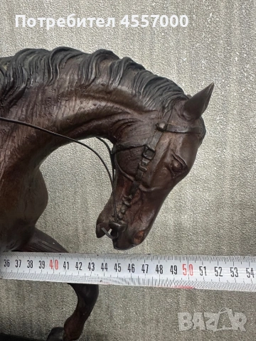 Уникална масивна бронзова скулптура "Жокей на кон" – 52 см, 9 кг