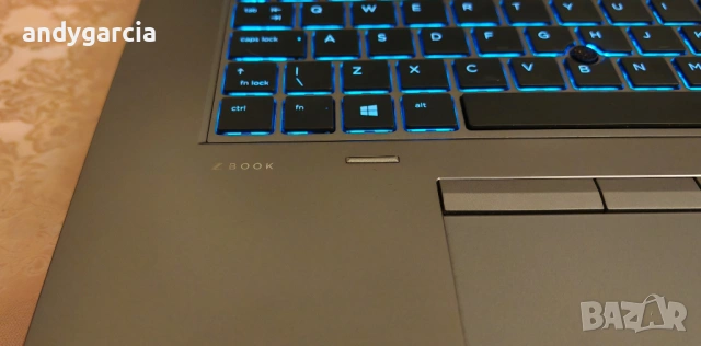 HP ZBook 17 DreamColor 4K UHD /Intel Core i7-9750H/NVidia RTX 4000 8GB/32GB RAM/1TB SSD NVMe, снимка 7 - Лаптопи за работа - 53380457