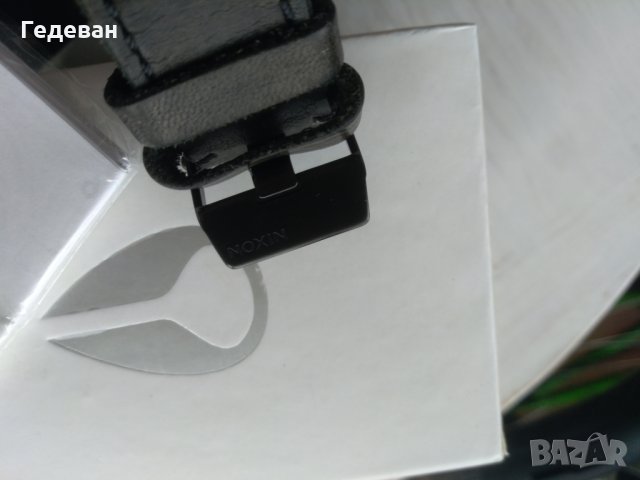 Масивен Nixon Dodge, снимка 4 - Мъжки - 27971746