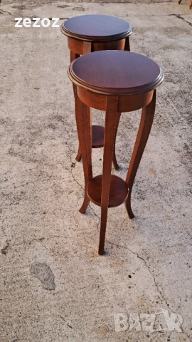 Поставки за цветя-2 бр., снимка 2 - Маси - 52536851