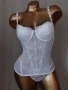 75 В Бял корсет , снимка 2