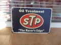 Метална табела STP моторно масло смяна масла спирачна течност хидравлика чистачки авточасти сервиз  , снимка 1
