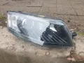 Десен фар за  Skoda Octavia 3 Bixenon 2017г, снимка 1