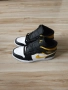 Оригинални мъжки кецове Nike Air Jordan 1 Mid White Pollen Black, снимка 1