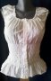 Кокетна бяла блузка , снимка 1 - Ризи - 30704272