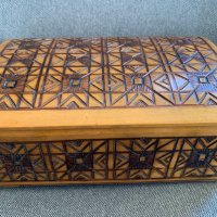 Красива дървена кутия за бижута-7, снимка 1 - Антикварни и старинни предмети - 43986368