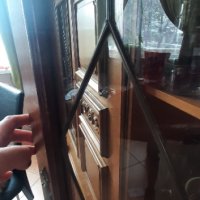 Шкаф с оловен витраж от Белгия , снимка 3 - Секции и витрини - 39451238