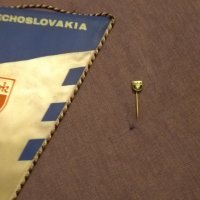 Čedok две флагчета и три значки на известна чешка фирма, снимка 11 - Колекции - 43119727