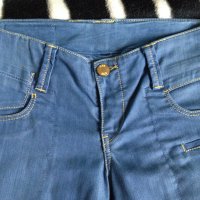 nvy jeans френски елегантни дънки тип чарлзтон 26 S оригинал, снимка 7 - Дънки - 26852577