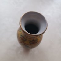 Китайска ваза с красиви орнаменти, снимка 6 - Вази - 39441236