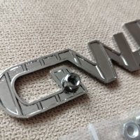 Качествена метал хром емблема 4WD за монтаж на предна решетка и задна врата на кола автомобил , снимка 3 - Аксесоари и консумативи - 35648302