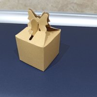 Кутийка за малки подаръчета с пеперуда , снимка 1 - Подаръци за рожден ден - 40449856