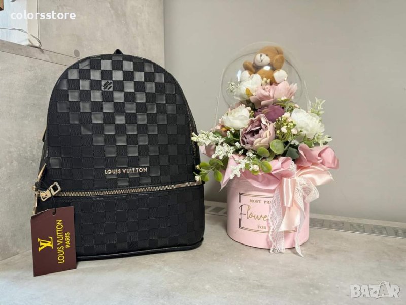 Черна луксозна раница  Louis Vuitton код SG335, снимка 1