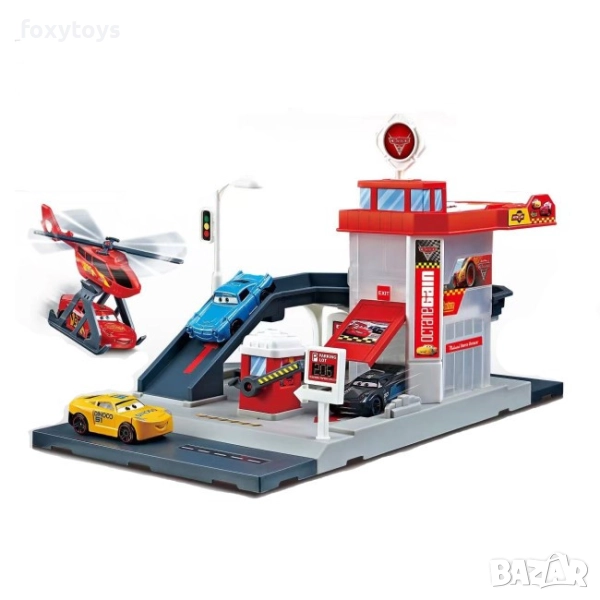 Паркинг с път, кола и хеликоптер - Макуин, McQueen, Cars, снимка 1